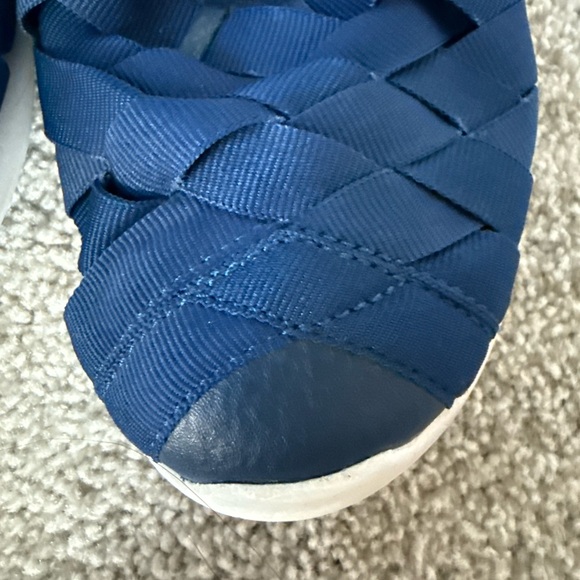 Nike juvenate woven sneakers - Picture 2 of 6